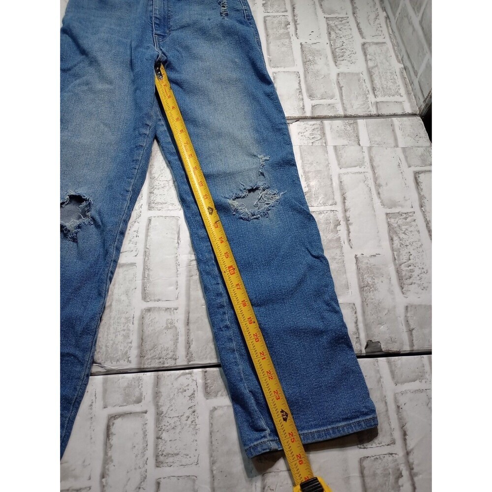 LEVI STRAUSS SIGNATURE Heritage High-Rise Distressed Straight Jeans - Picture 5 of 14